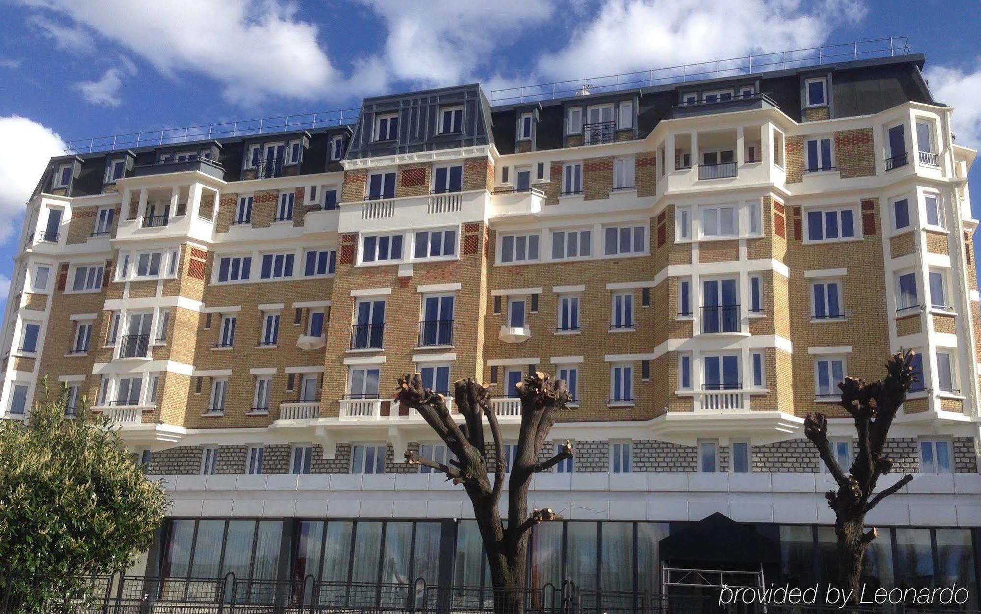 Executive Hotel Paris Gennevilliers Exteriör bild