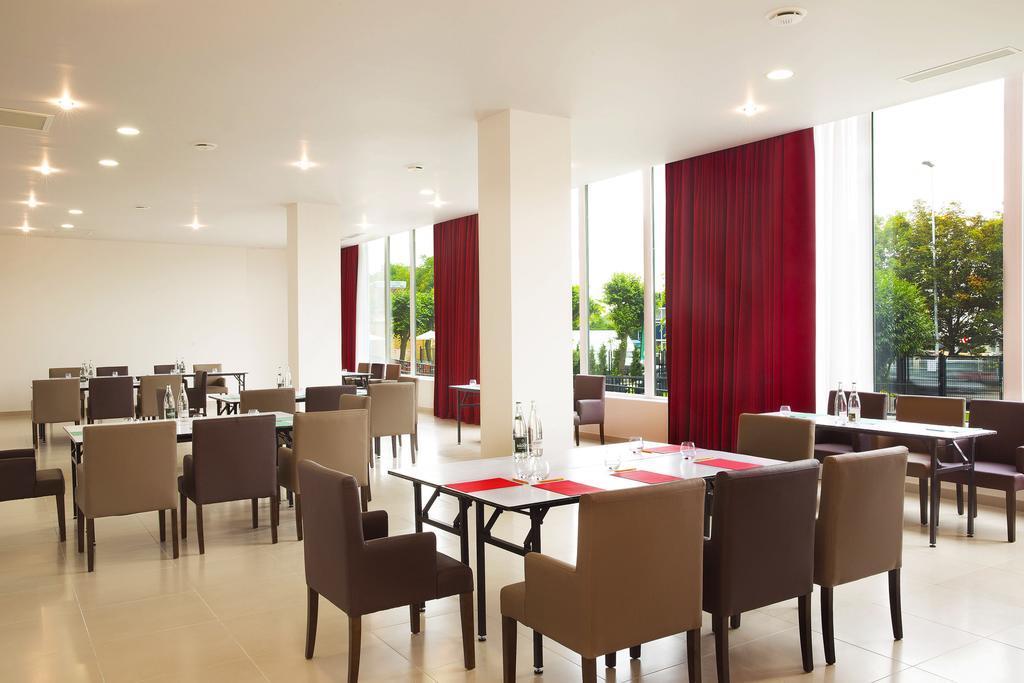 Executive Hotel Paris Gennevilliers Exteriör bild