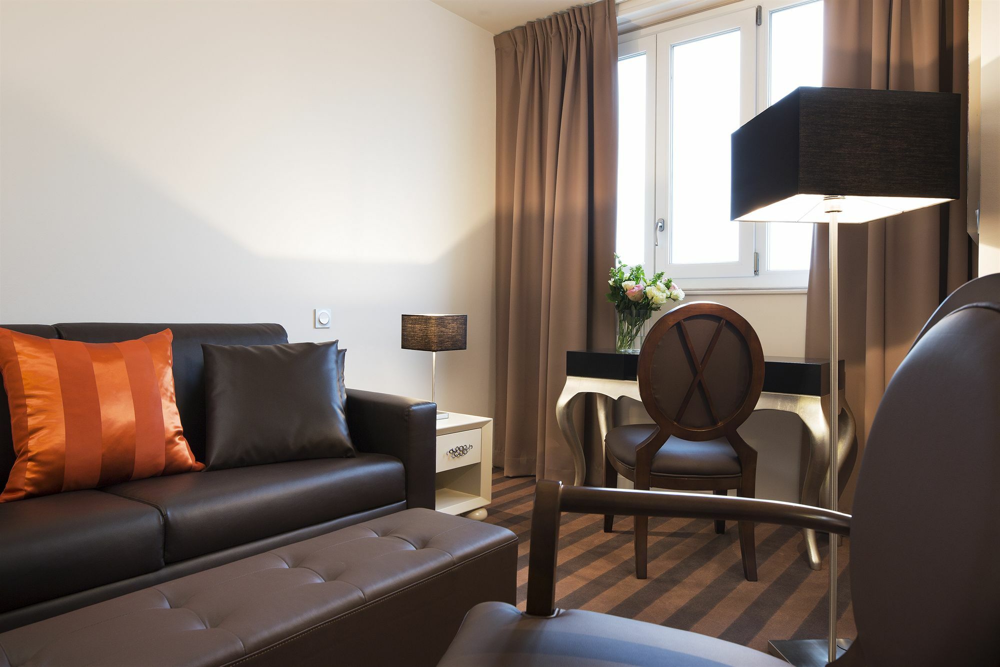 Executive Hotel Paris Gennevilliers Exteriör bild